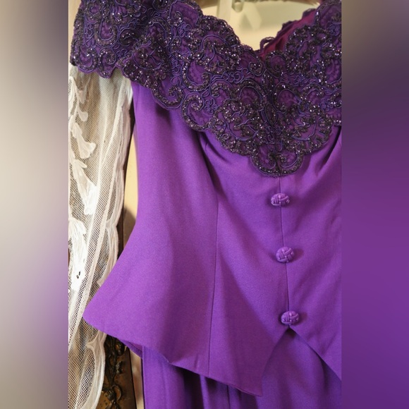 Vintage 80s Purple Sparkle Lace Peplum Dress - Picture 7 of 11